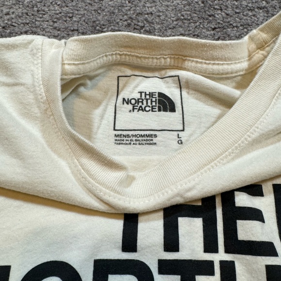 The North Face T-shirt - Picture 4 of 5